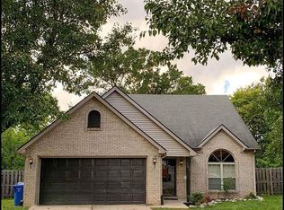 501 Rhodora Rdg, Lexington, KY 40517