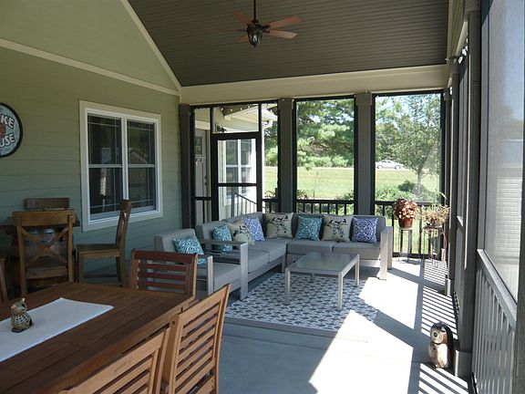 4th image of 41 Whispering Pines Ct