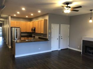 2356 W Harrison St #2Q, Chicago, IL 60612