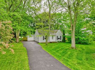 35 Daytona Ave, Webster, NY 14580