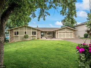 1796 19th Ter NW, New Brighton, MN 55112