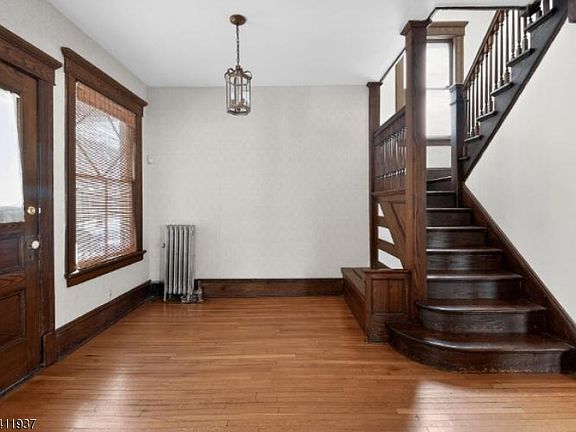 5th image of 1 Irving Pl