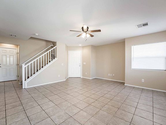 4th image of 934 Grand Cerritos Ave