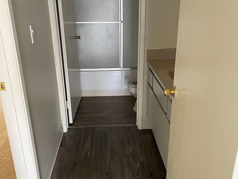 10210 Mountair Ave., Tujunga — Photo 11