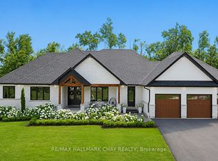 11 Byers St, Springwater, ON L9X2A3