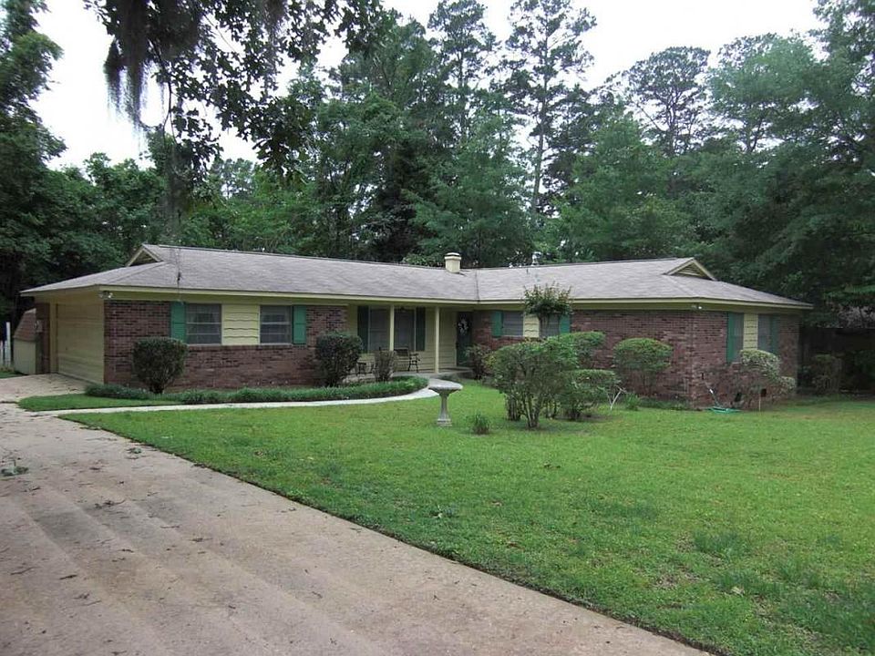 1st image of 3013 Corrib Dr