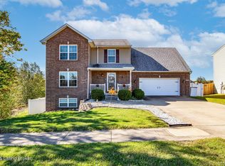 5013 S Woodland Dr, Radcliff, KY 40160