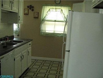 5th image of 1276 Kreider Blvd