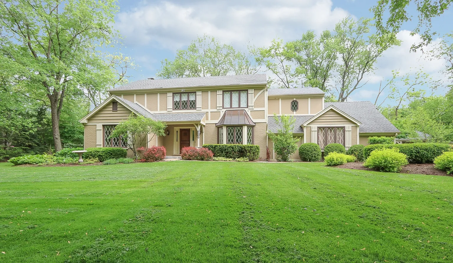 1100 Regency Ln photo 1