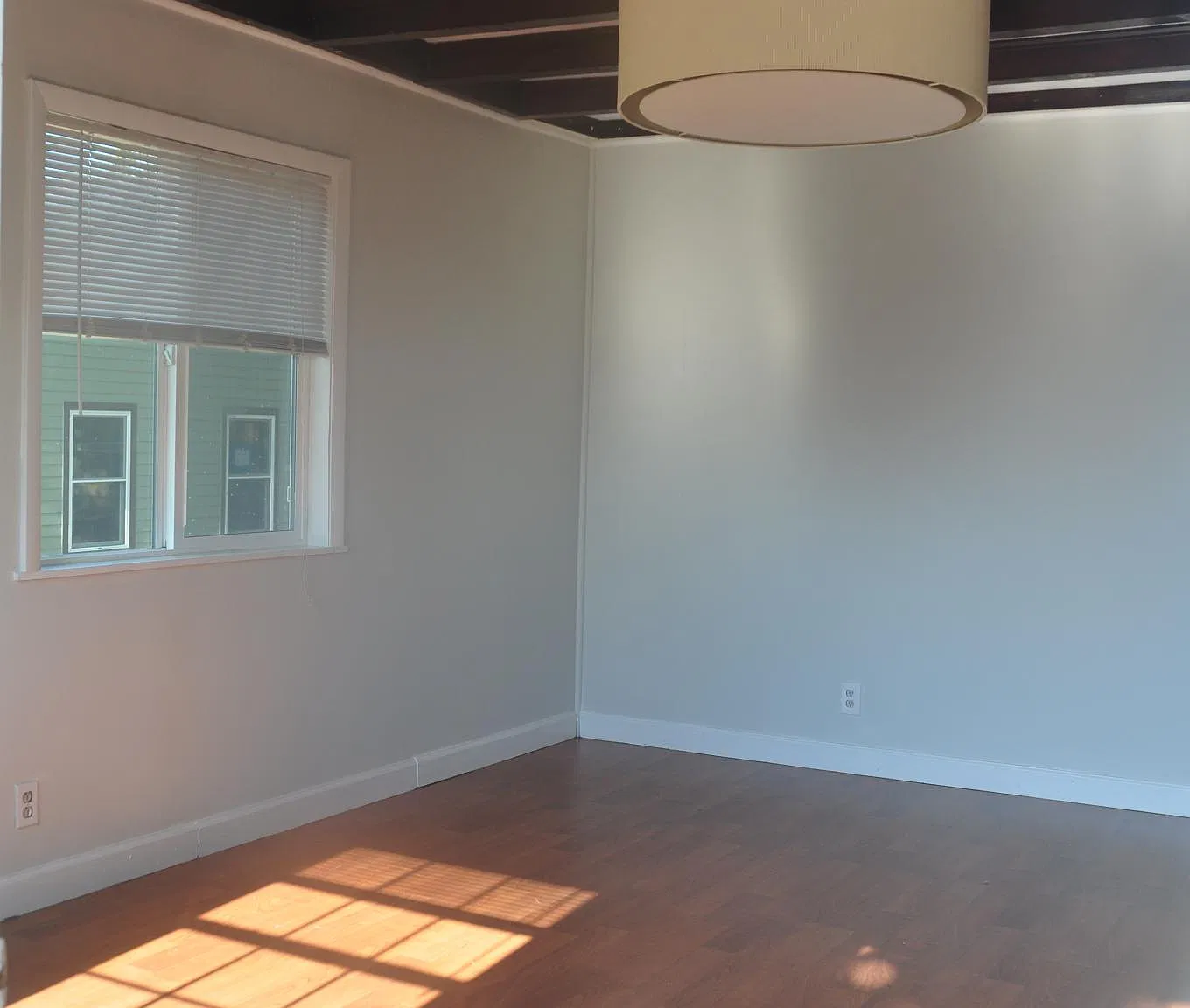 1 bed, 800 sqft, $1,595 — Photo 4