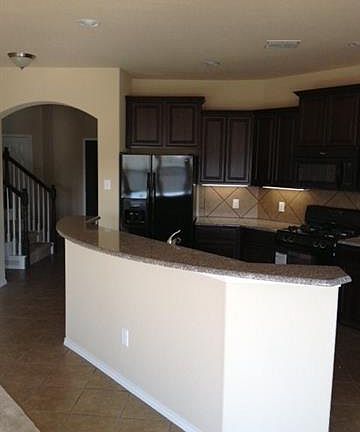 5th image of 1936 Michelle Creek Dr
