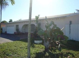 8880 Johnson St, Pembroke Pines, FL 33024