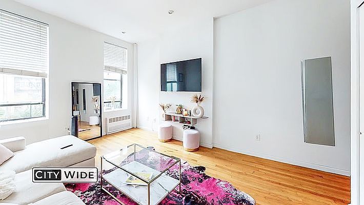 1st image of 1492 1st Ave APT 3N