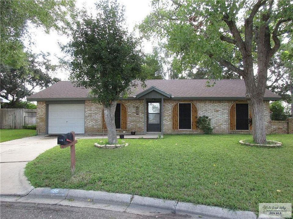 1st image of 226 E Palmetto Dr