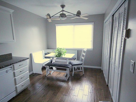 Breakfast Nook