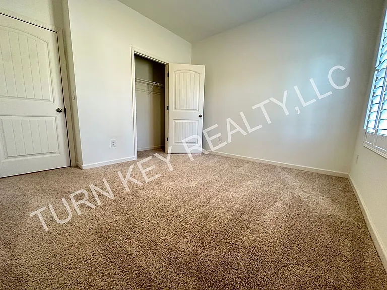 9521 Firebrick Dr — Photo 9