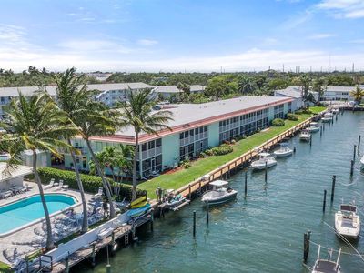 117 Lehane Ter APT 210, North Palm Beach, FL, 33408