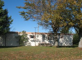 5313 W Prowsville Ridge Rd, Campbellsburg, IN 47108