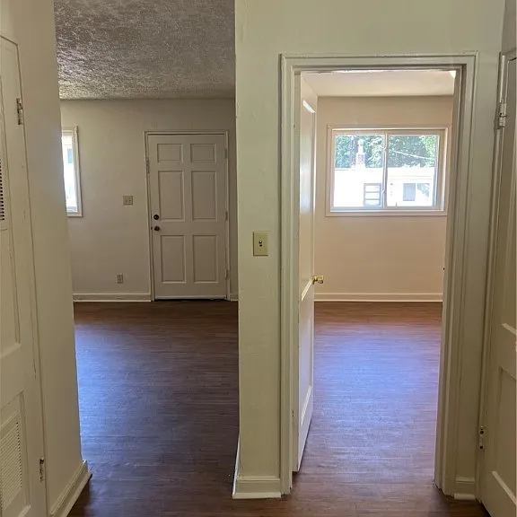 601 Monticello Dr — Photo 8