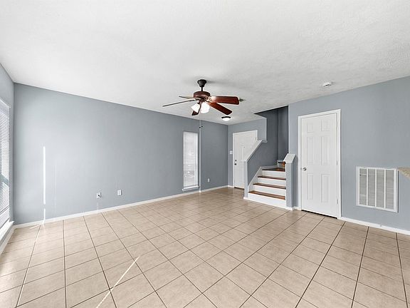 4th image of 12659 Ashford Riv