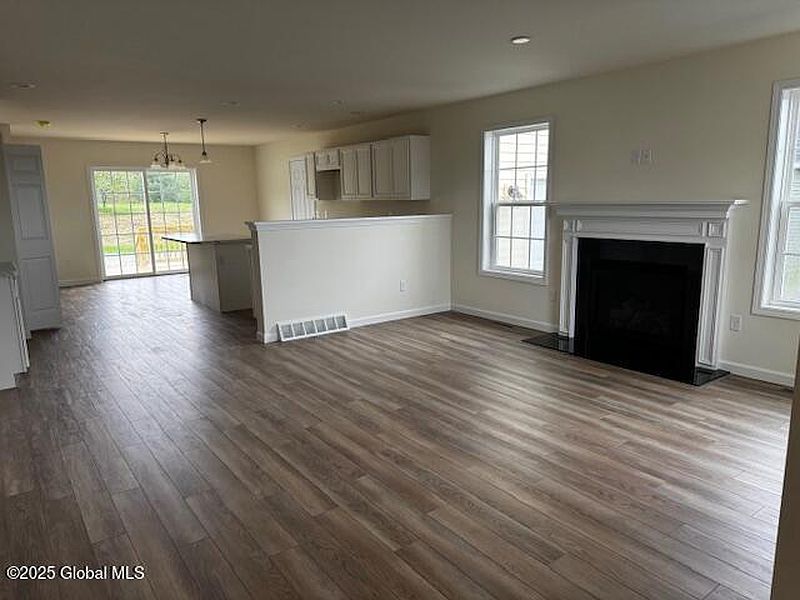 2nd image of 96 Seashore Way