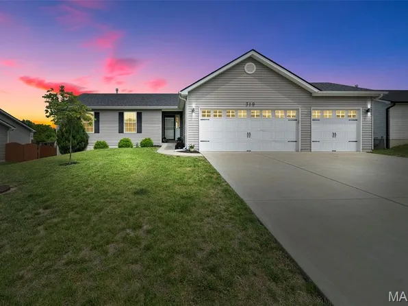 319 Falcons Way, Wright City, MO 63390