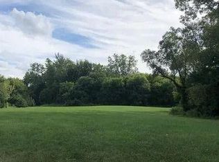 8654 Country Manor Dr, Romeo, MI 48065