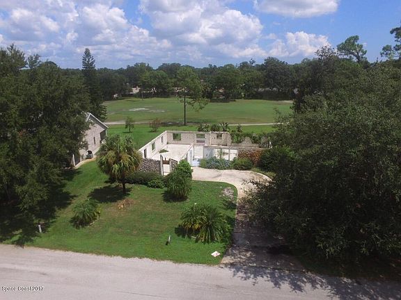 2nd image of 4700 Longbow Dr