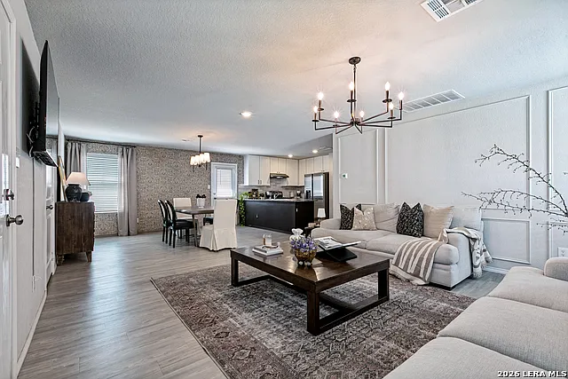 14015 Homestead Way — Photo 7