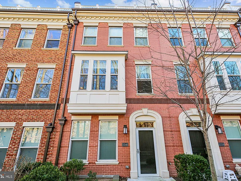 10340 Grosvenor Pl — Photo 1