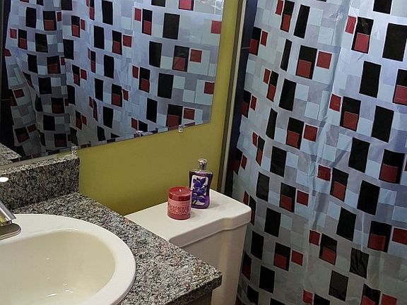 2nd image of 325 E 6th St APT 8