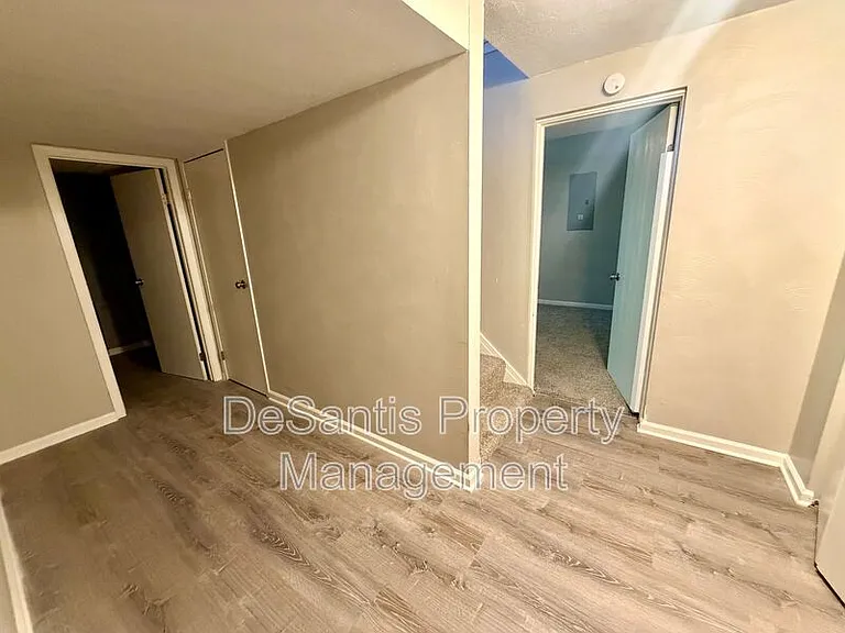 5043 Julia Ln — Photo 36