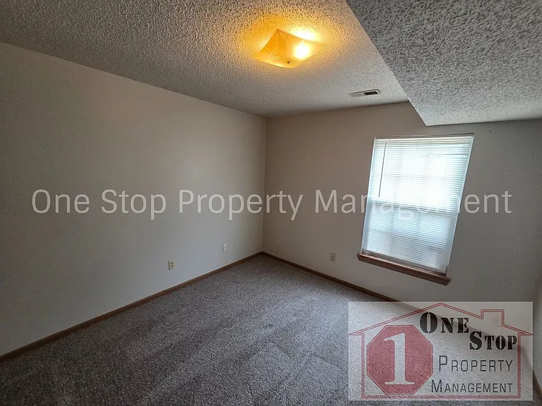 5027 N Topping Ave — Photo 13