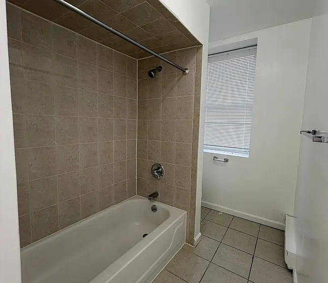 366 Forrest St #1A — Photo 10