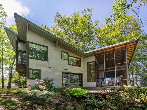 518 Shaker Boulevard, Enfield, NH 03748