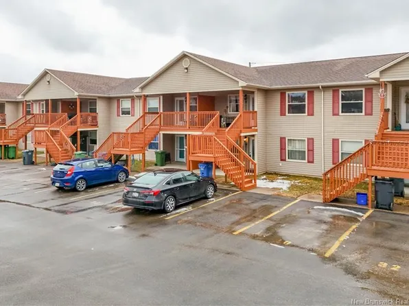 20 Trailside Ln #33, Fredericton, NB E3A 1R7