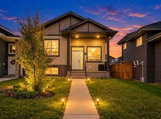 46 NE Village Cres, Red Deer, AB T4R0P3