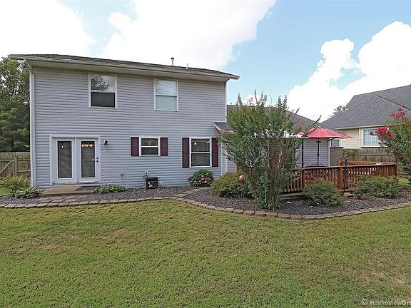 4th image of 1128 Birdie Ln