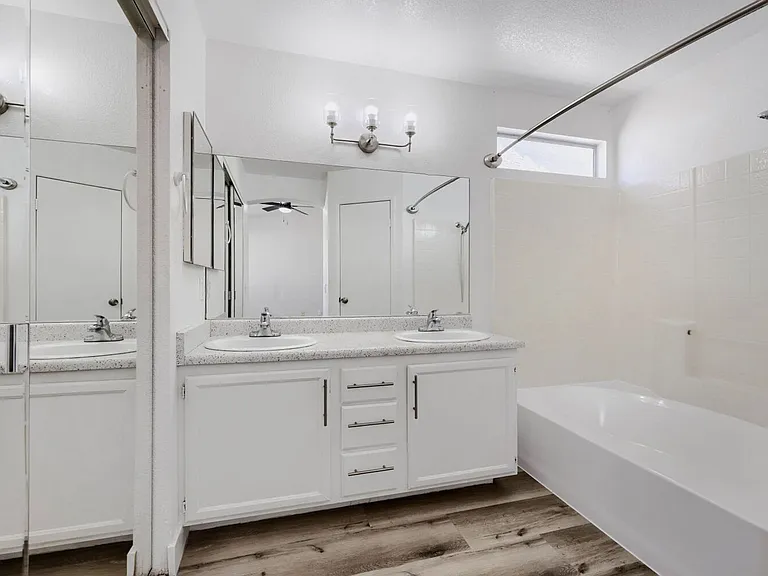 5115 Vista Del Rancho Way — Photo 13