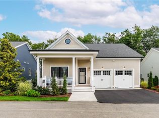 15 Hampton Rd #20, Coventry, RI 02816