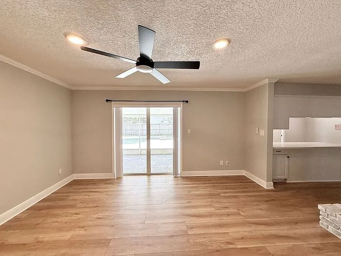 1625 Tioga Trl — Photo 14
