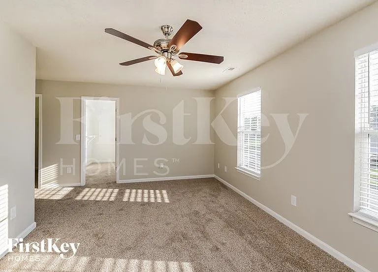 2843 Mossy Meadow Dr — Photo 10