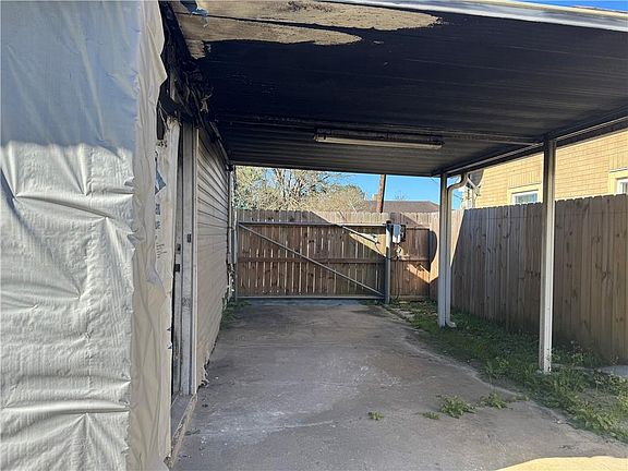 5th image of 610 Huntlee Dr