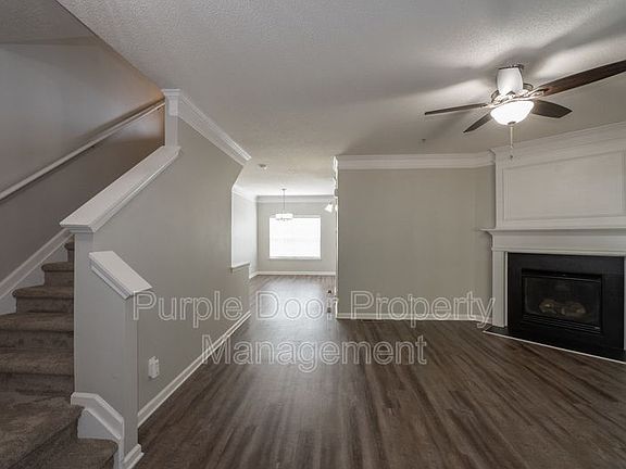 3rd image of 1214 Charlston Ct