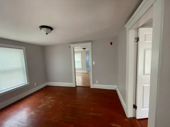 41 Jackson St #2, Lynn, MA 01902