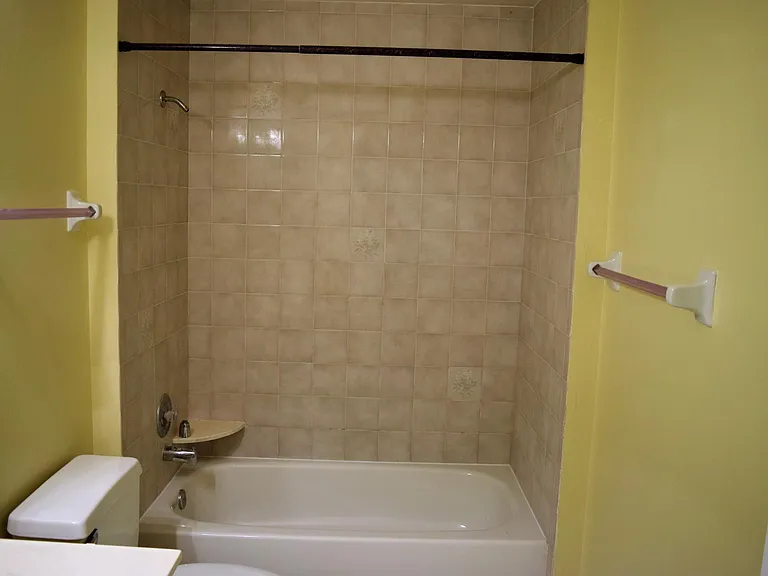 2965 Poplar Ave — Photo 31