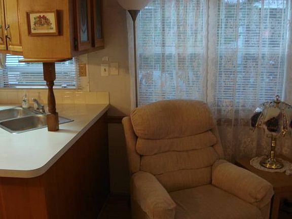 5th image of 800 Barnes Blvd #C-15