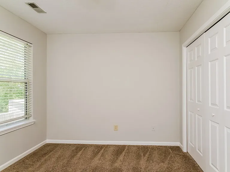 4314 Arwine Ct — Photo 15