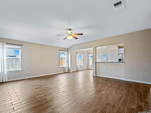 4th image of 1291 LAUREN ST