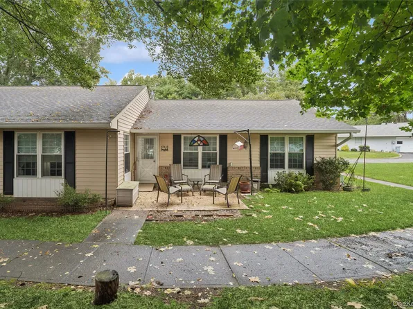 474 Darwen Drive #B, Ridge, NY 11961